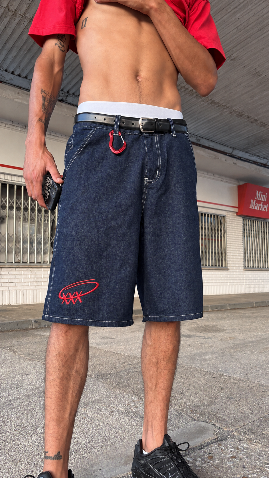 HLY SCK DENIM BERMUDA